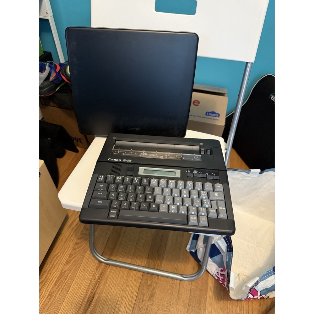 Electronic Typewriter CANON S-10 ,‎ Good Condition, Needs Power Cord